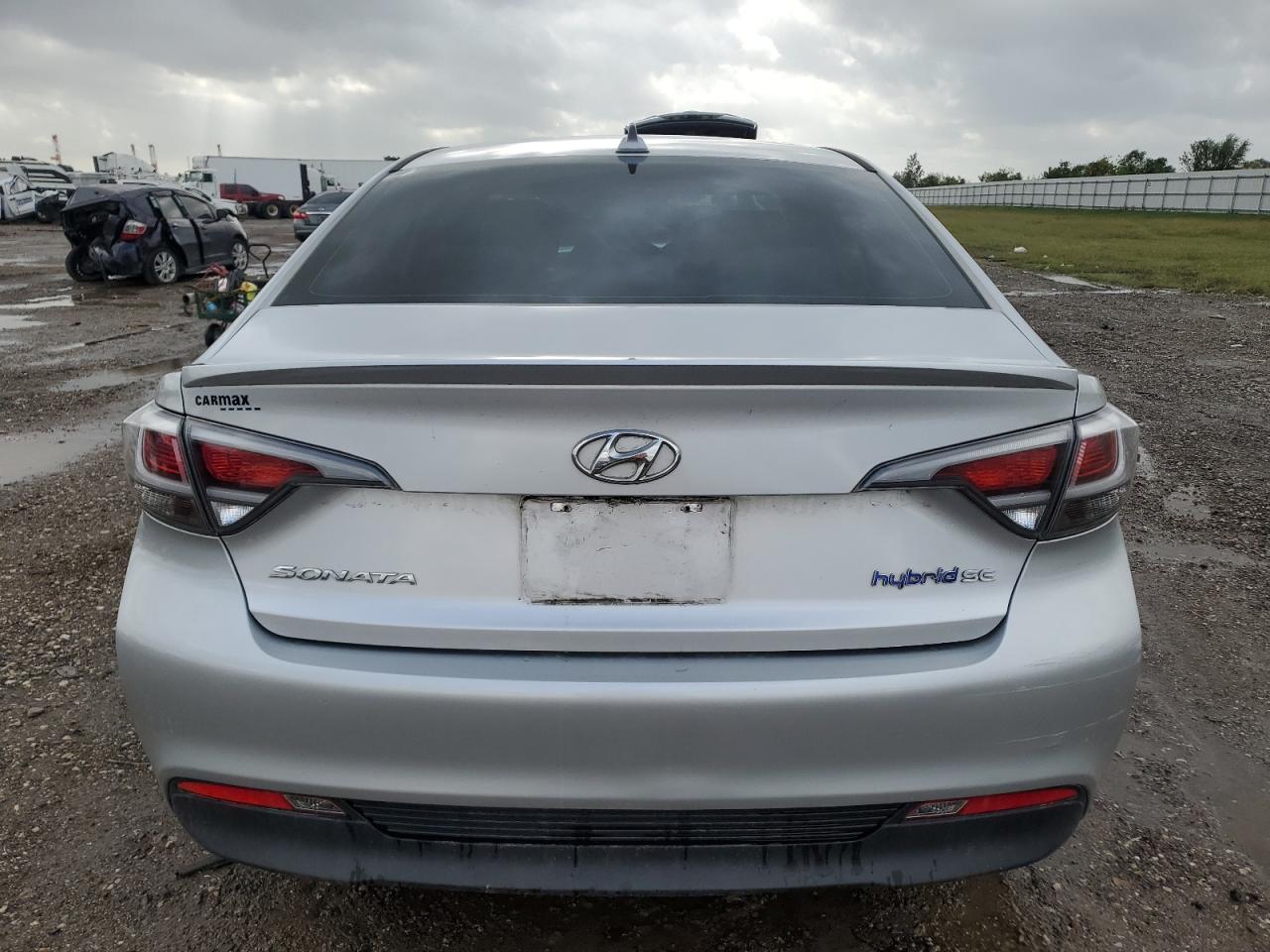 2017 Hyundai Sonata - Image 6