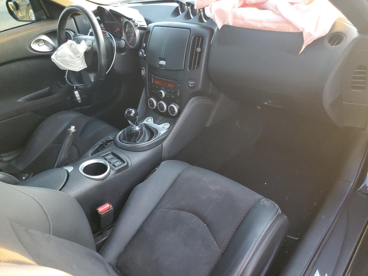 2012 Nissan 370Z - Image 8