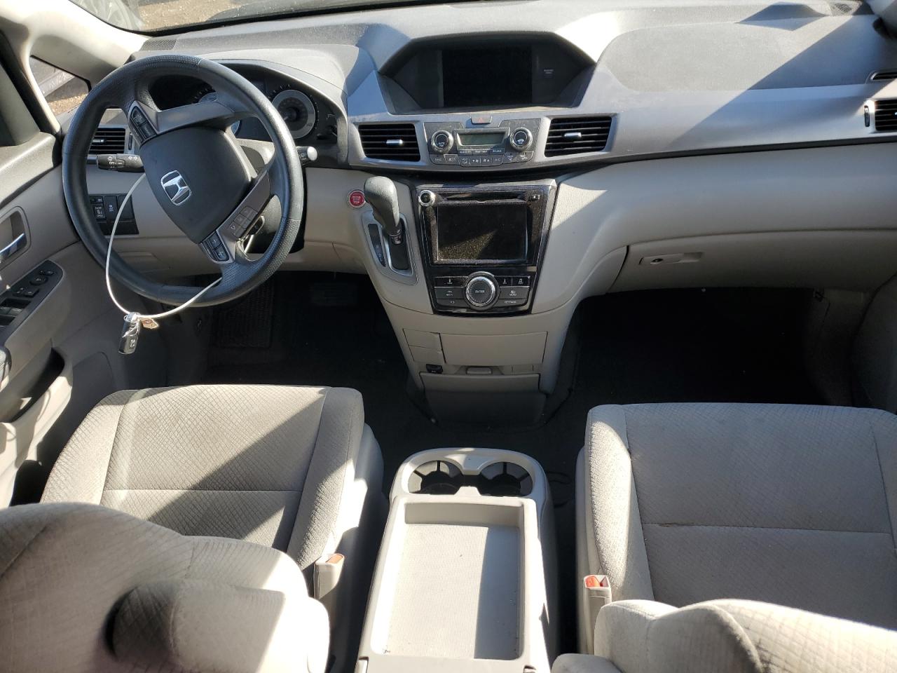 2015 Honda Odyssey - Image 8