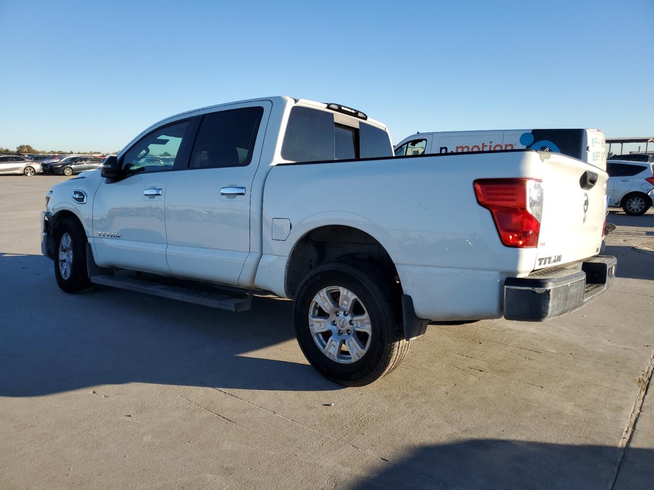 2017 Nissan Titan - Image 2