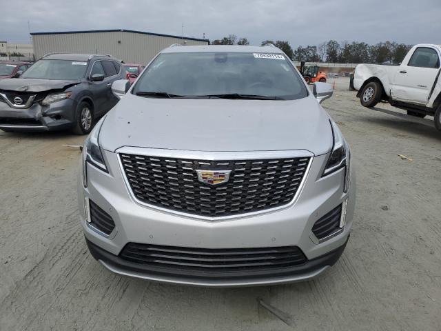  CADILLAC XT5 2020 Srebrny