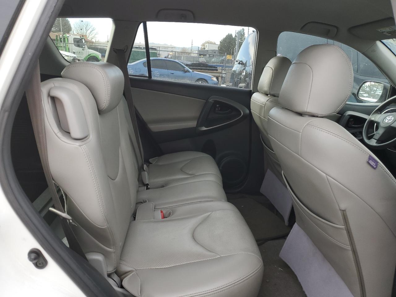 2009 Toyota RAV 4 - Image 10