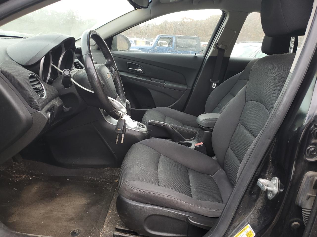2012 Chevrolet Cruze - Image 7