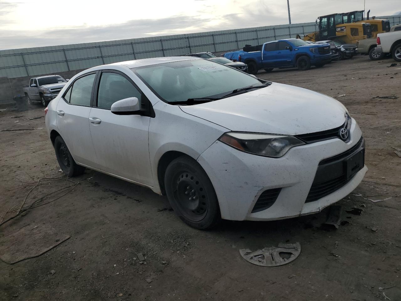 VIN 5YFBURHE1GP510584 2016 TOYOTA COROLLA no.4