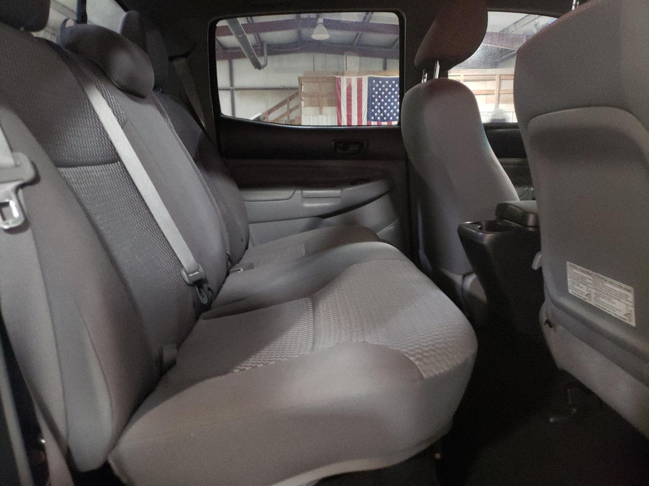 2012 Toyota Tacoma - Image 10