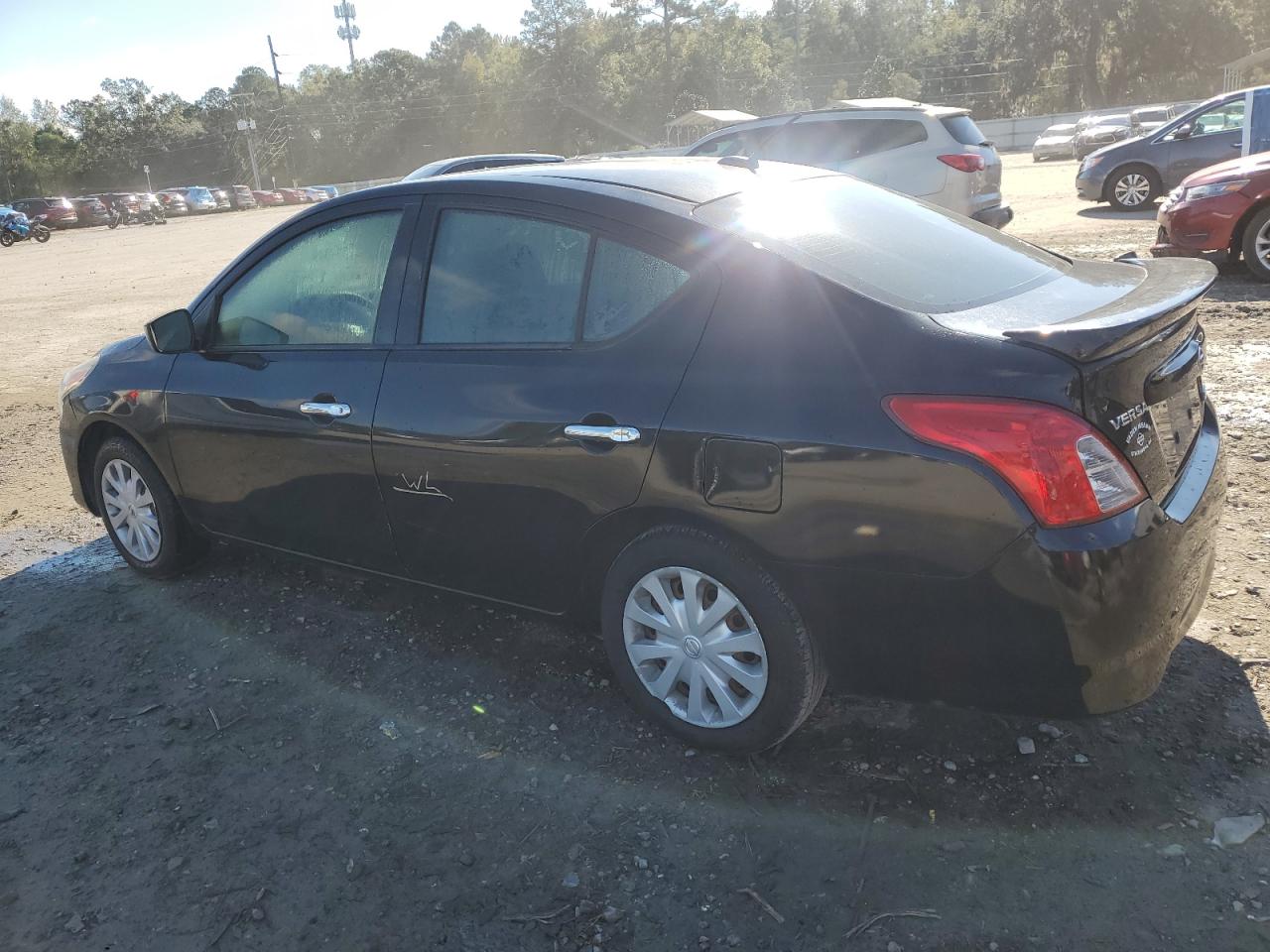 VIN 3N1CN7AP5FL924127 2015 NISSAN VERSA no.2