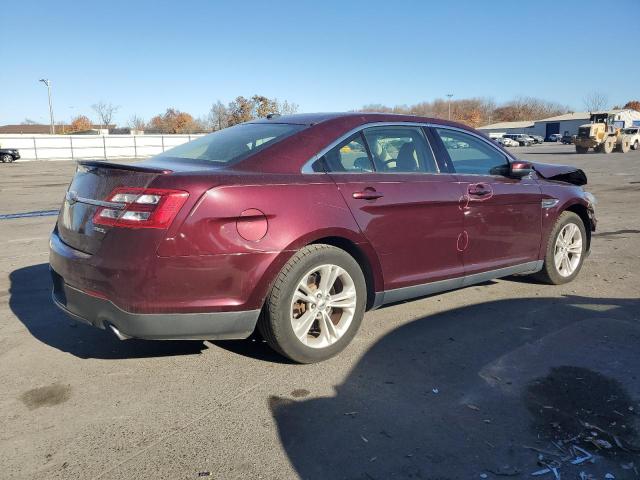  FORD TAURUS 2018 Maroon