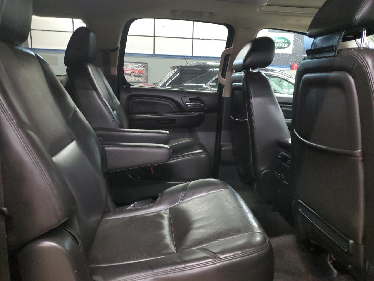 2013 GMC Yukon - Image 11