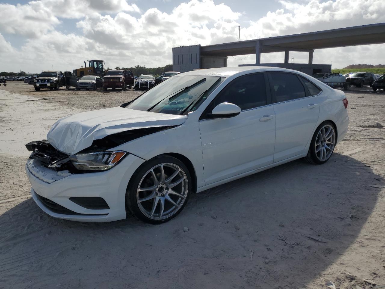 2019 Volkswagen Jetta - Image 1