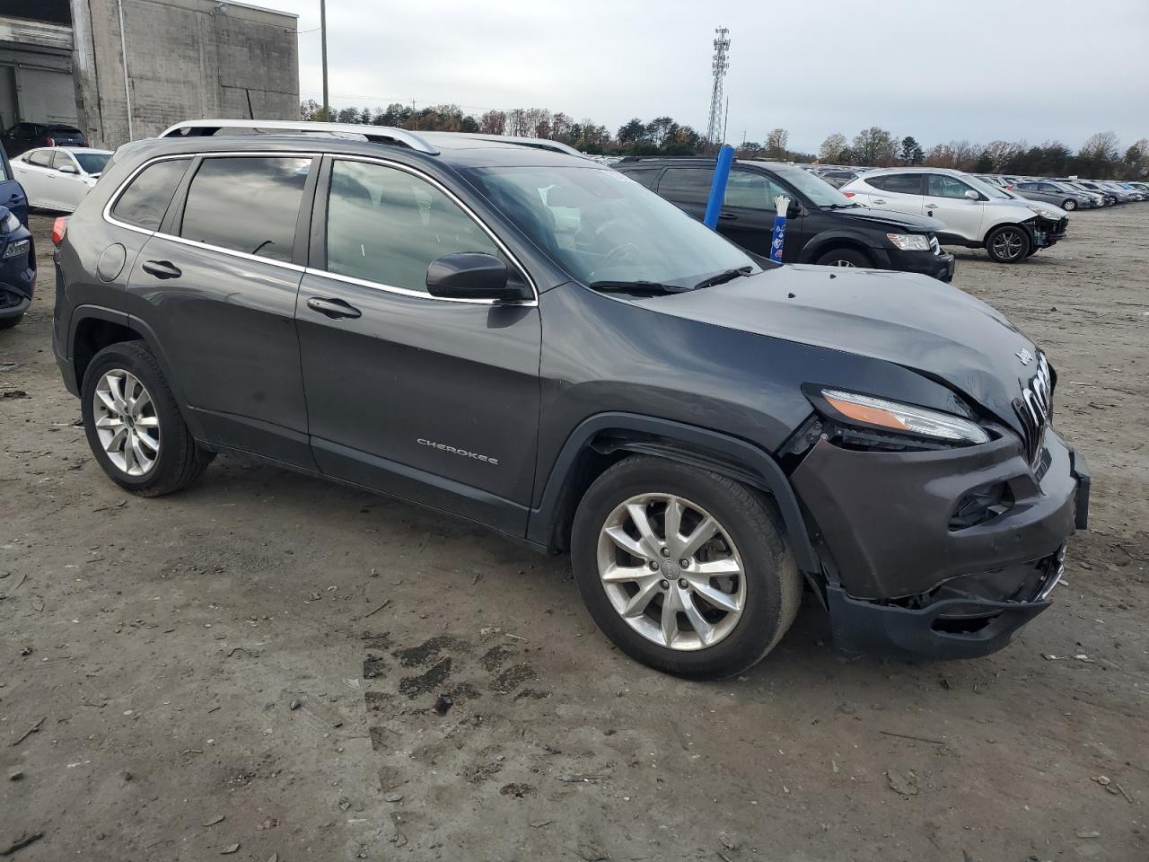 2016 Jeep Grand Cherokee - Image 4