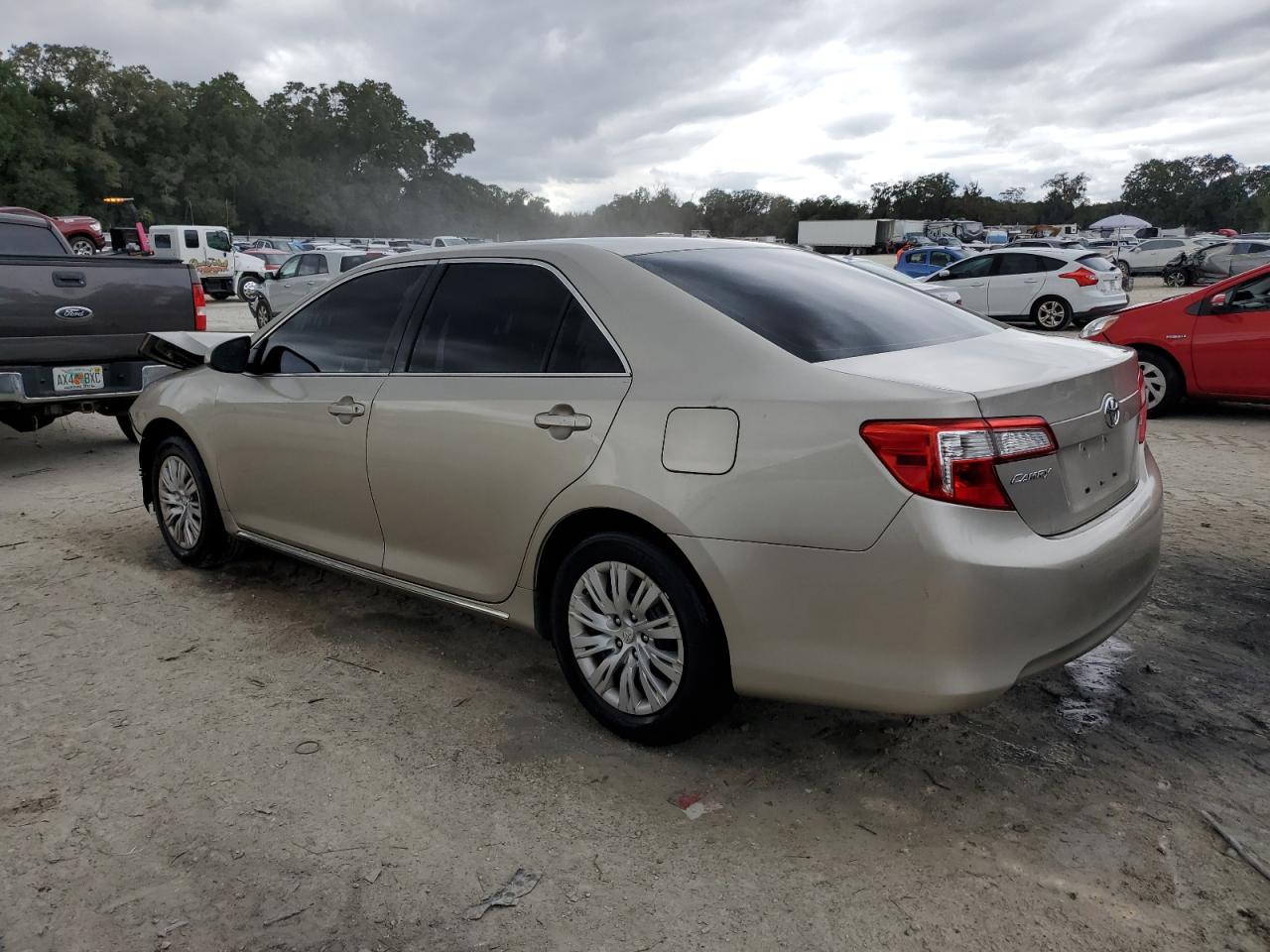 VIN 4T1BF1FK8DU242194 2013 TOYOTA CAMRY no.2