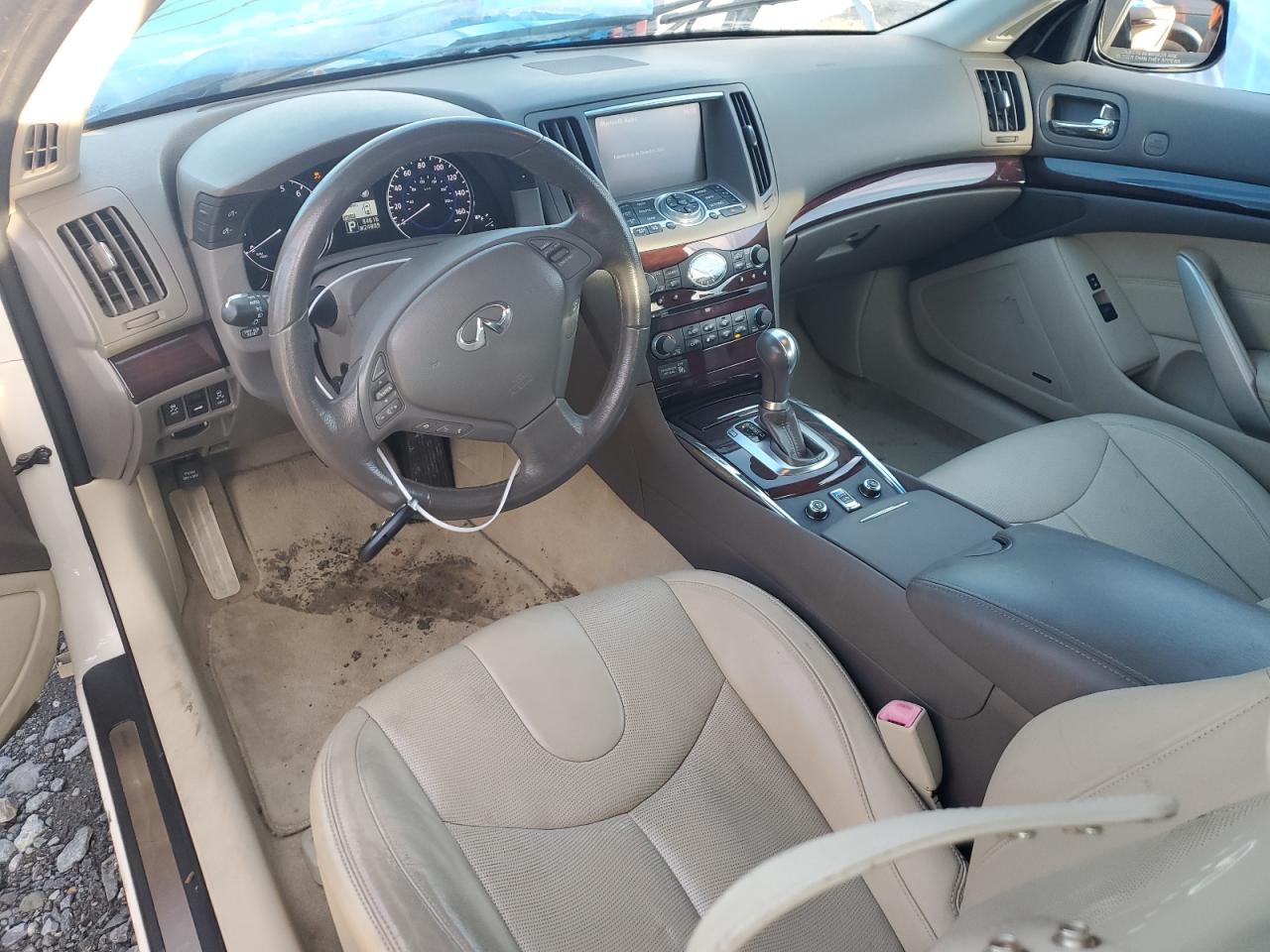 2012 Infiniti G - Image 8