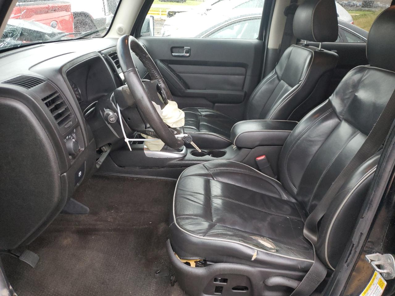 2009 Hummer H3 - Image 7