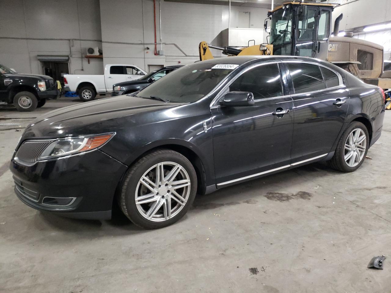 2015 Lincoln MKS - Image 1