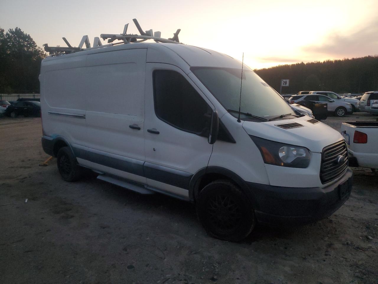 2015 Ford Transit - Image 4