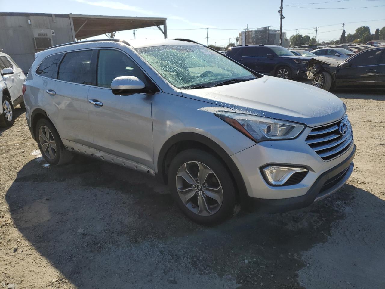 2016 Hyundai Santa Fe - Image 4