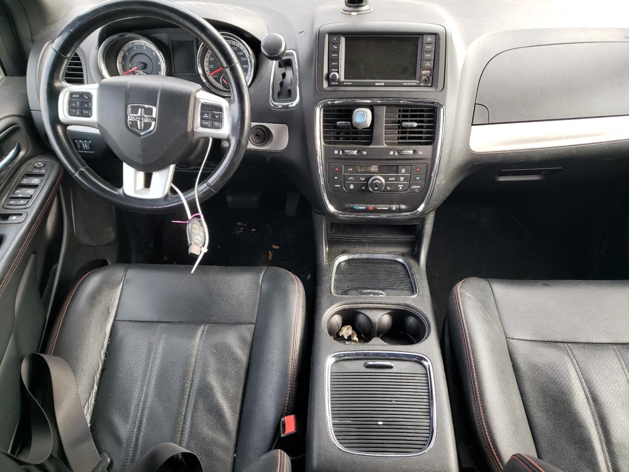 2019 Dodge Caravan - Image 8
