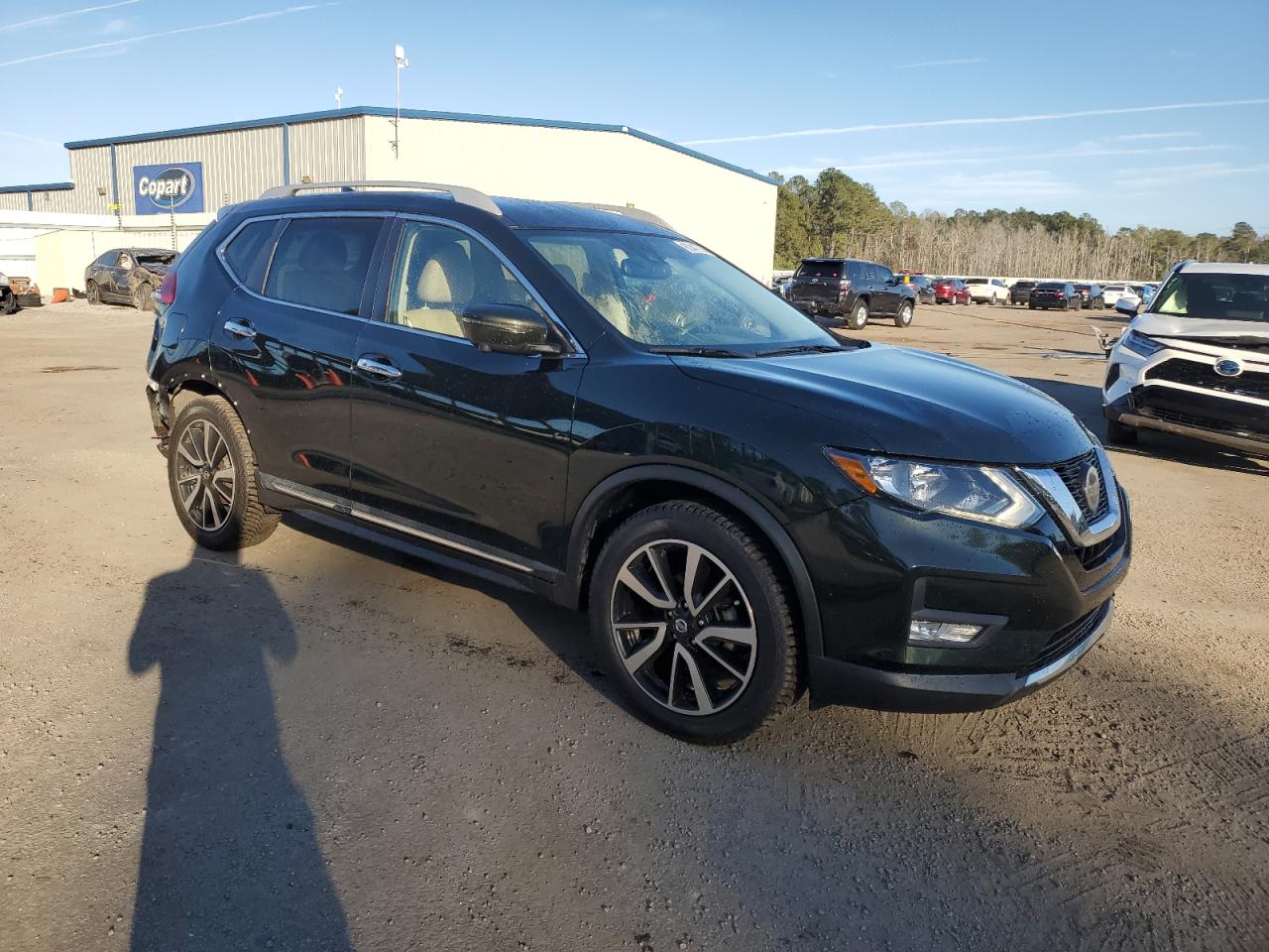 2020 Nissan Rogue - Image 4
