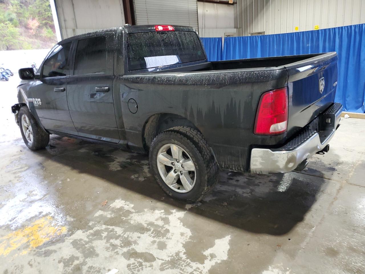 2019 RAM 1500 - Image 2