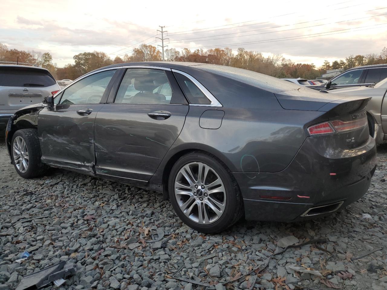 2015 Lincoln MKZ - Image 2
