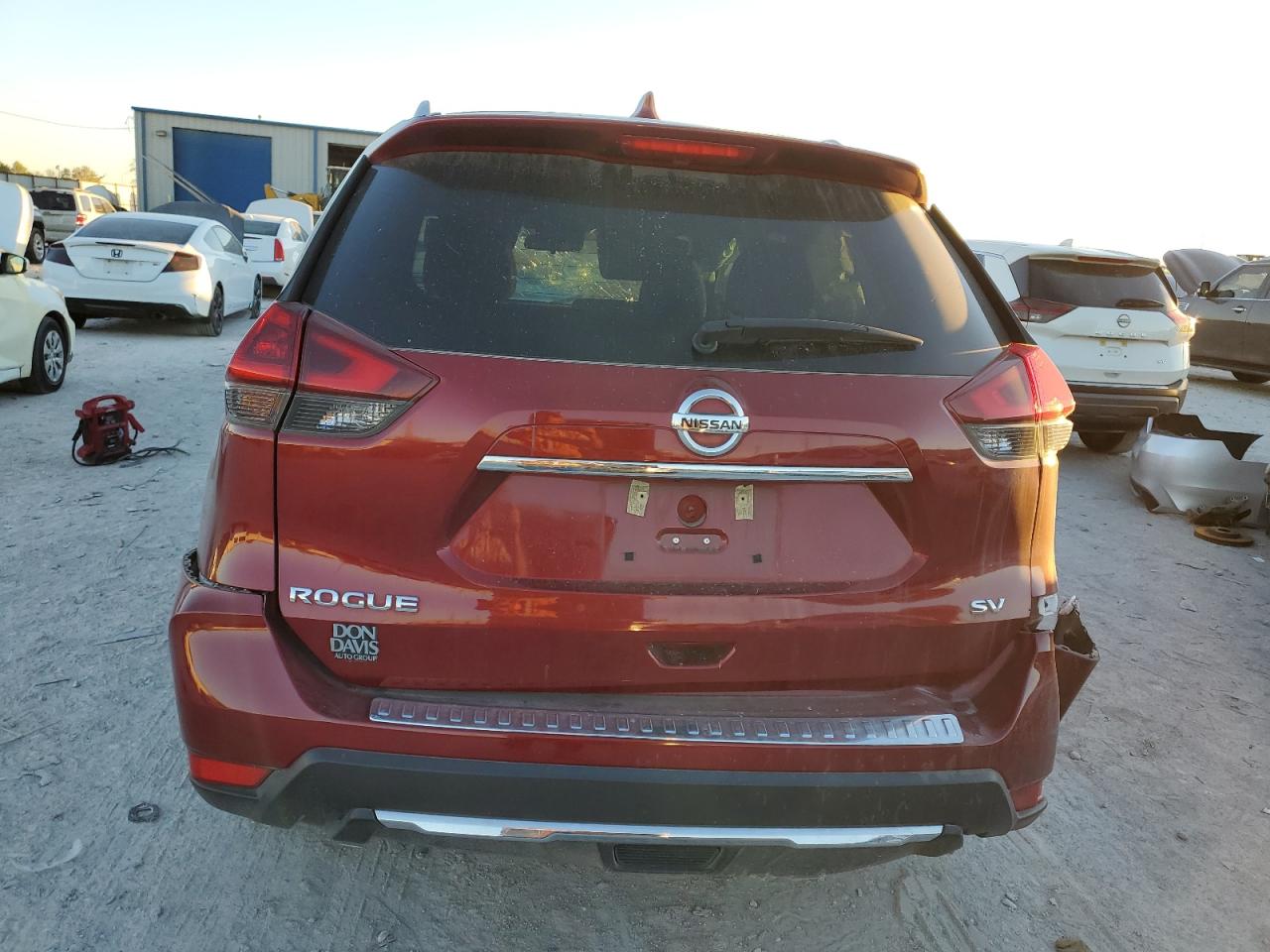 2018 Nissan Rogue S VIN: 5N1AT2MT0JC805553 Lot: 80466384