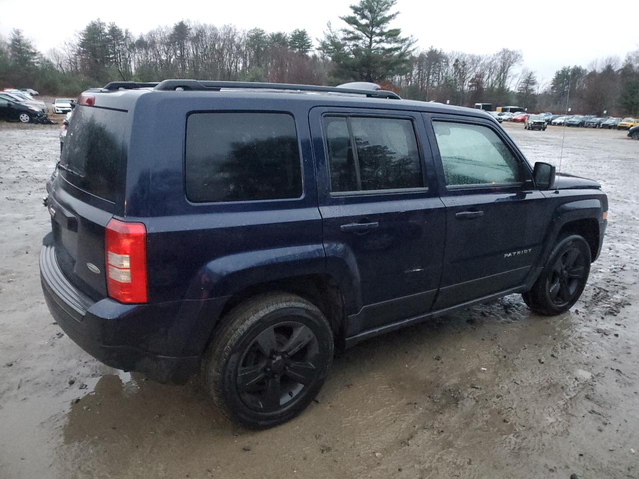 2014 Jeep Liberty (Patriot) - Image 3