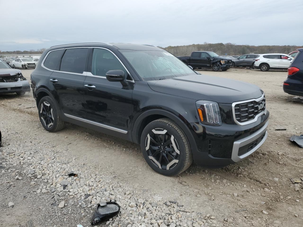 VIN 5XYP6DGC7PG408116 2023 KIA TELLURIDE no.4