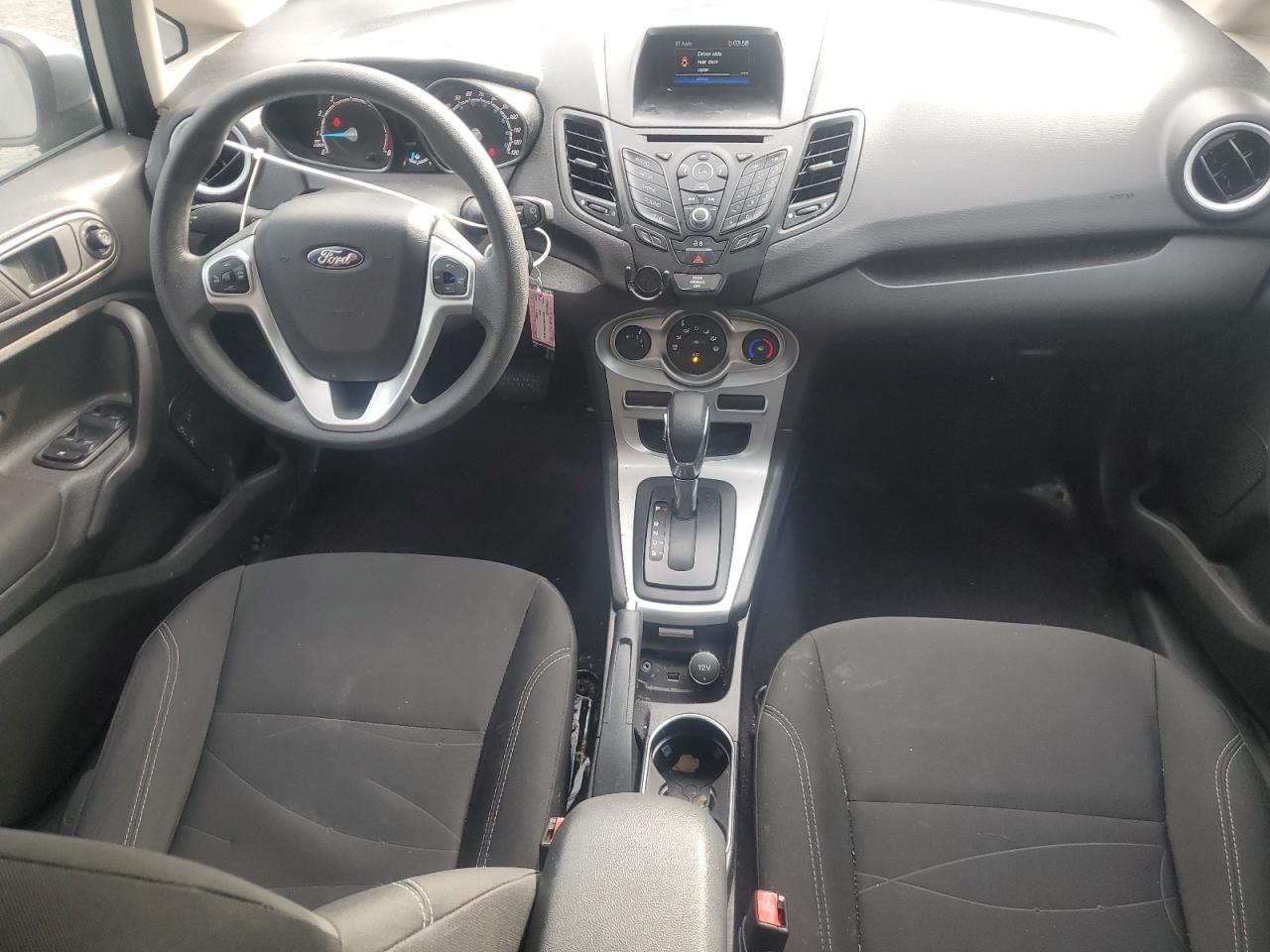 2019 Ford Fiesta Se VIN: 3FADP4BJ5KM132199 Lot: 80760654