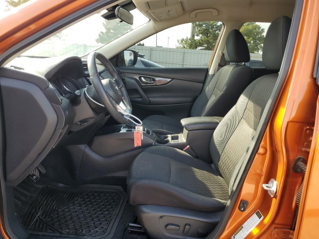 2019 Nissan Rogue - Image 7