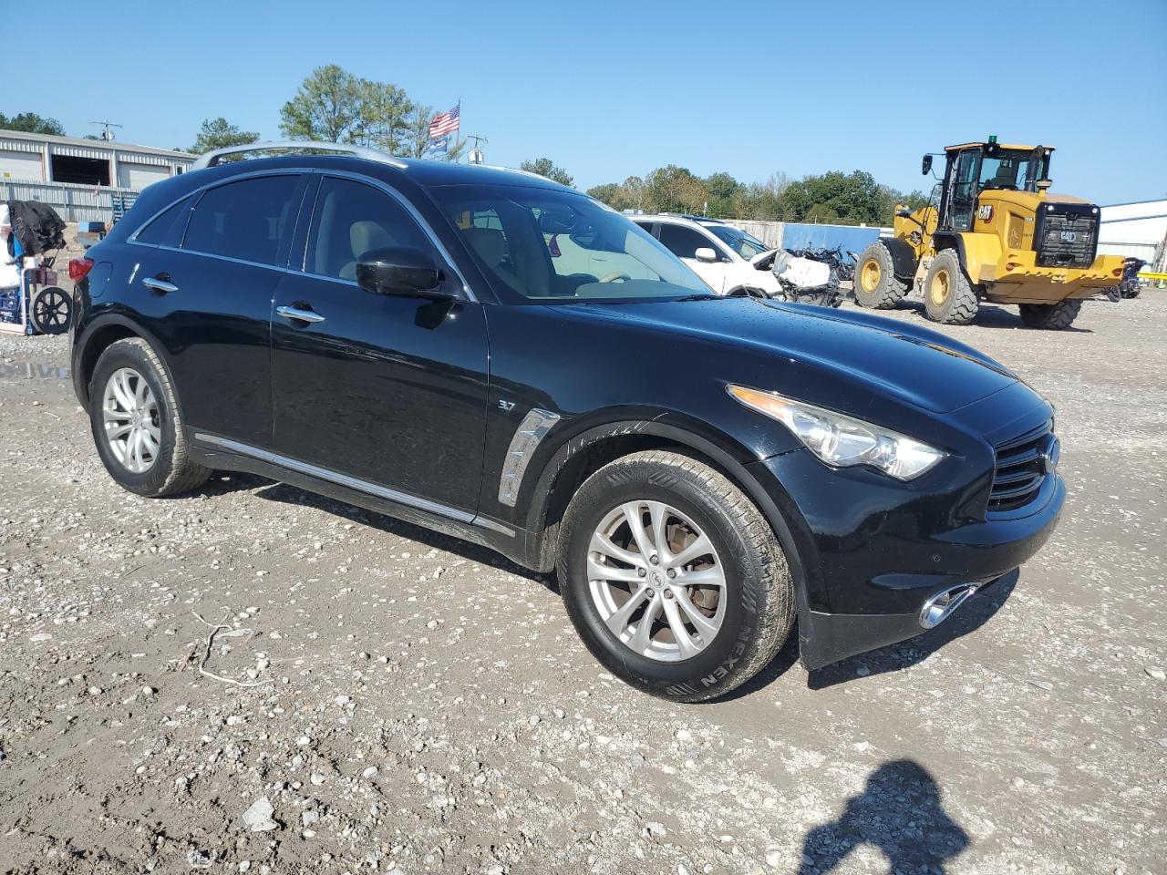 2015 Infiniti QX70 - Image 4