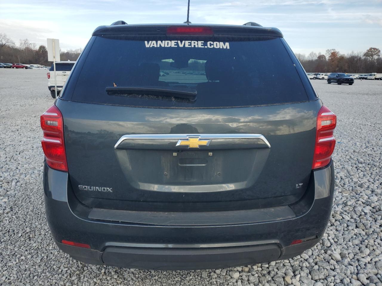 2017 Chevrolet Equinox - Image 6