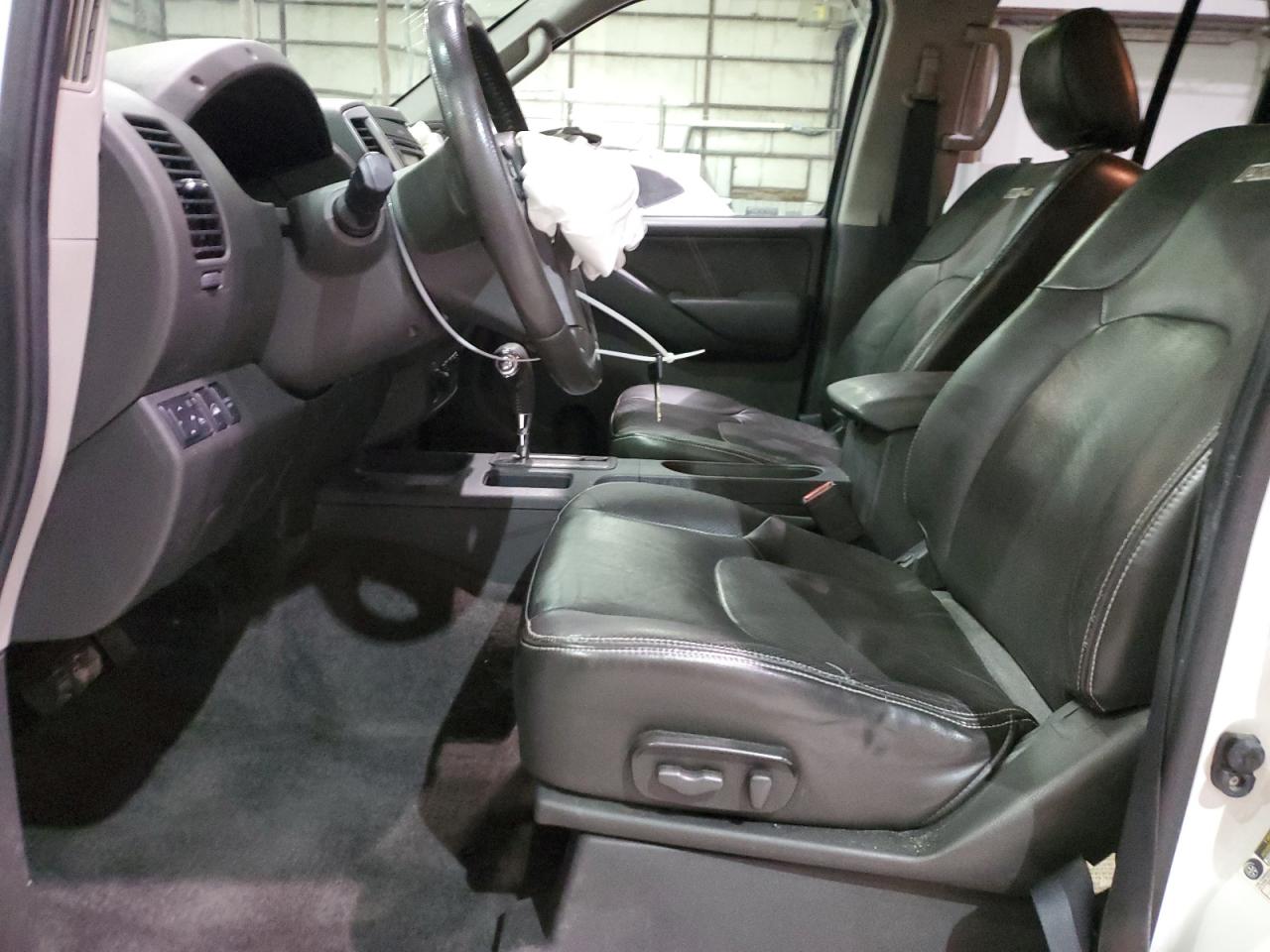 2014 Nissan Navara (Frontier) - Image 7