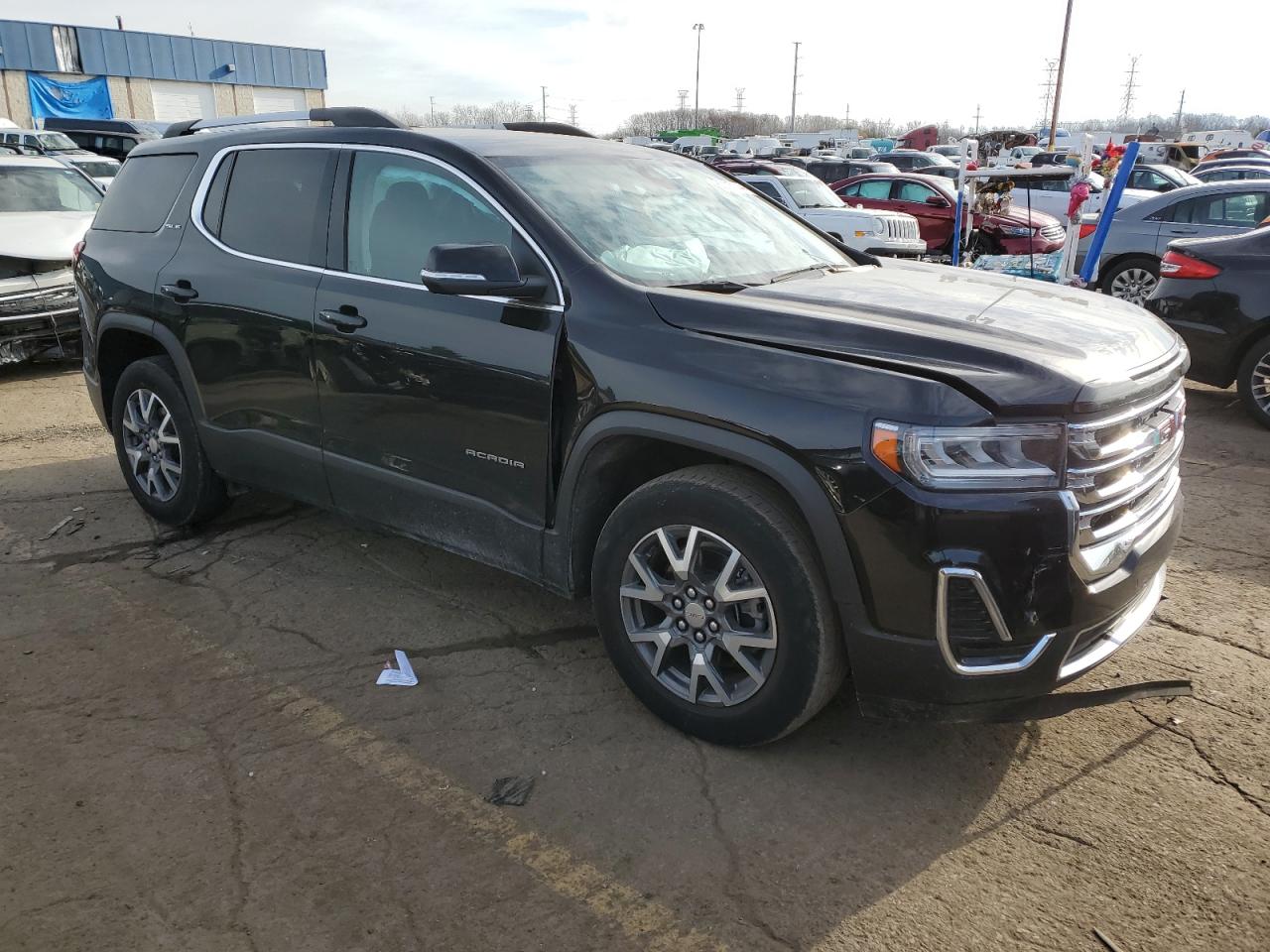 2022 GMC Acadia - Image 4