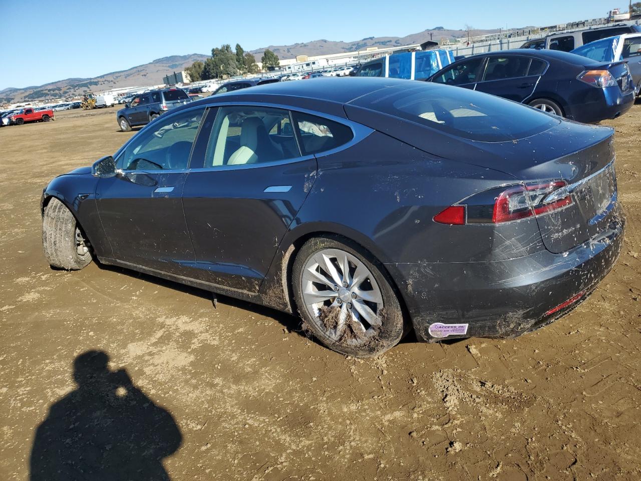 VIN 5YJSA1E24JF285651 2018 TESLA MODEL S no.2