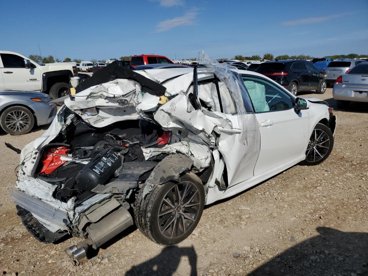 2021 Toyota Camry - Image 3