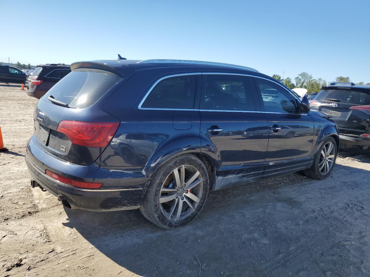 VIN WA1VMAFE3DD014213 2013 AUDI Q7 no.3