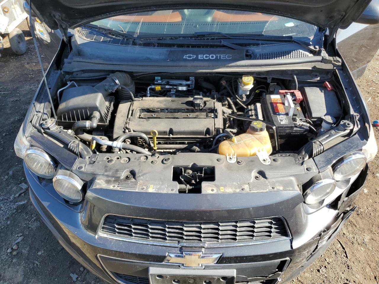 2016 Chevrolet Sonic - Image 11