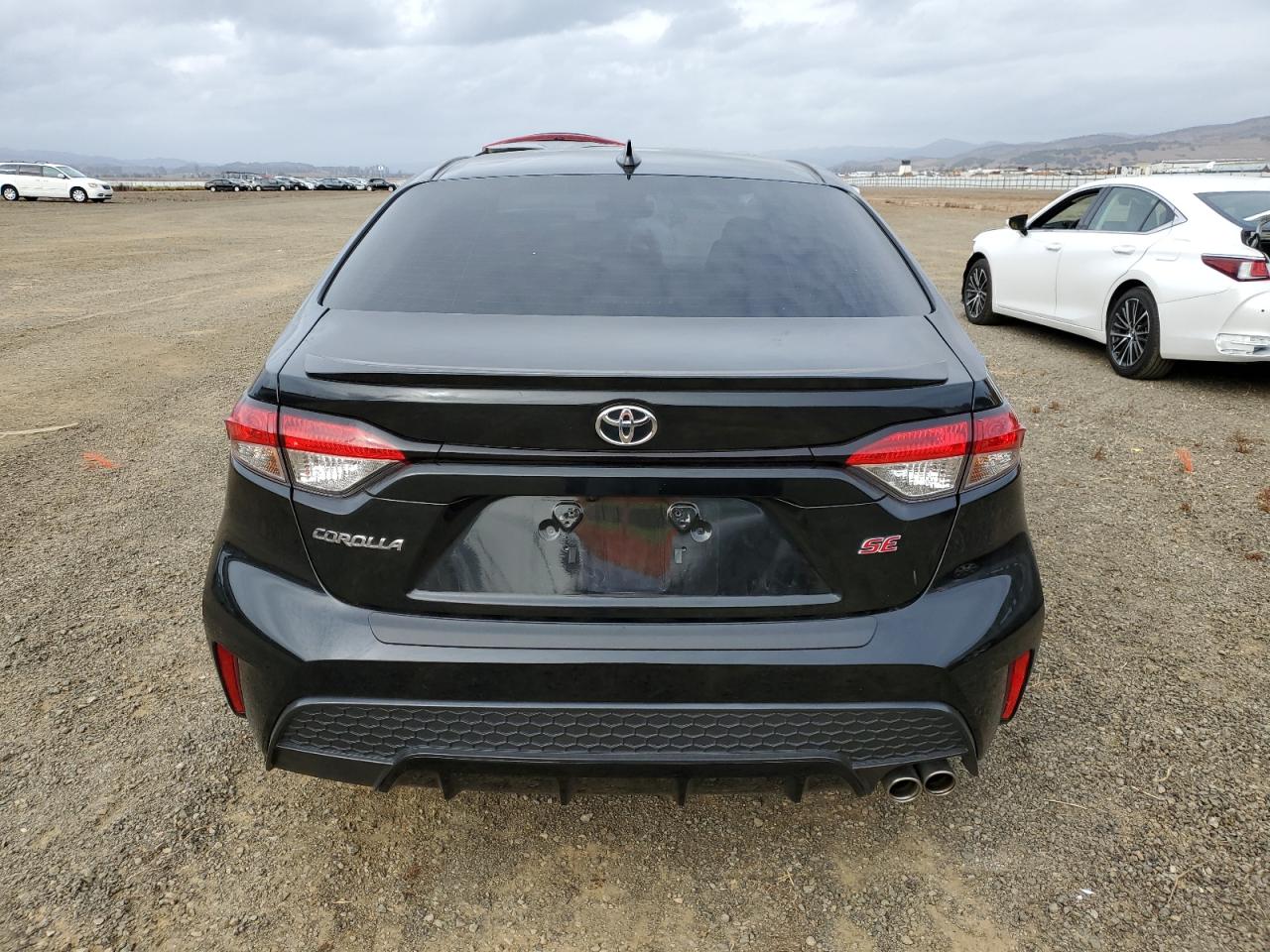 2022 Toyota Corolla - Image 6