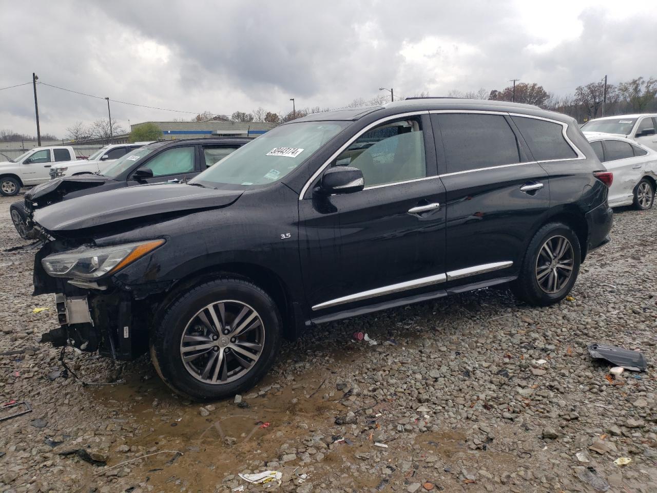2017 Infiniti QX60 - Image 1
