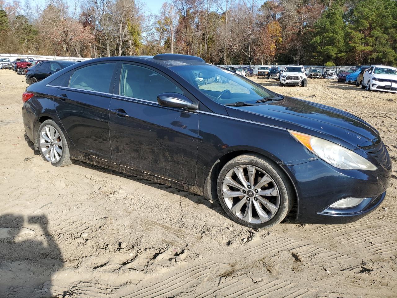 2012 Hyundai Sonata - Image 4