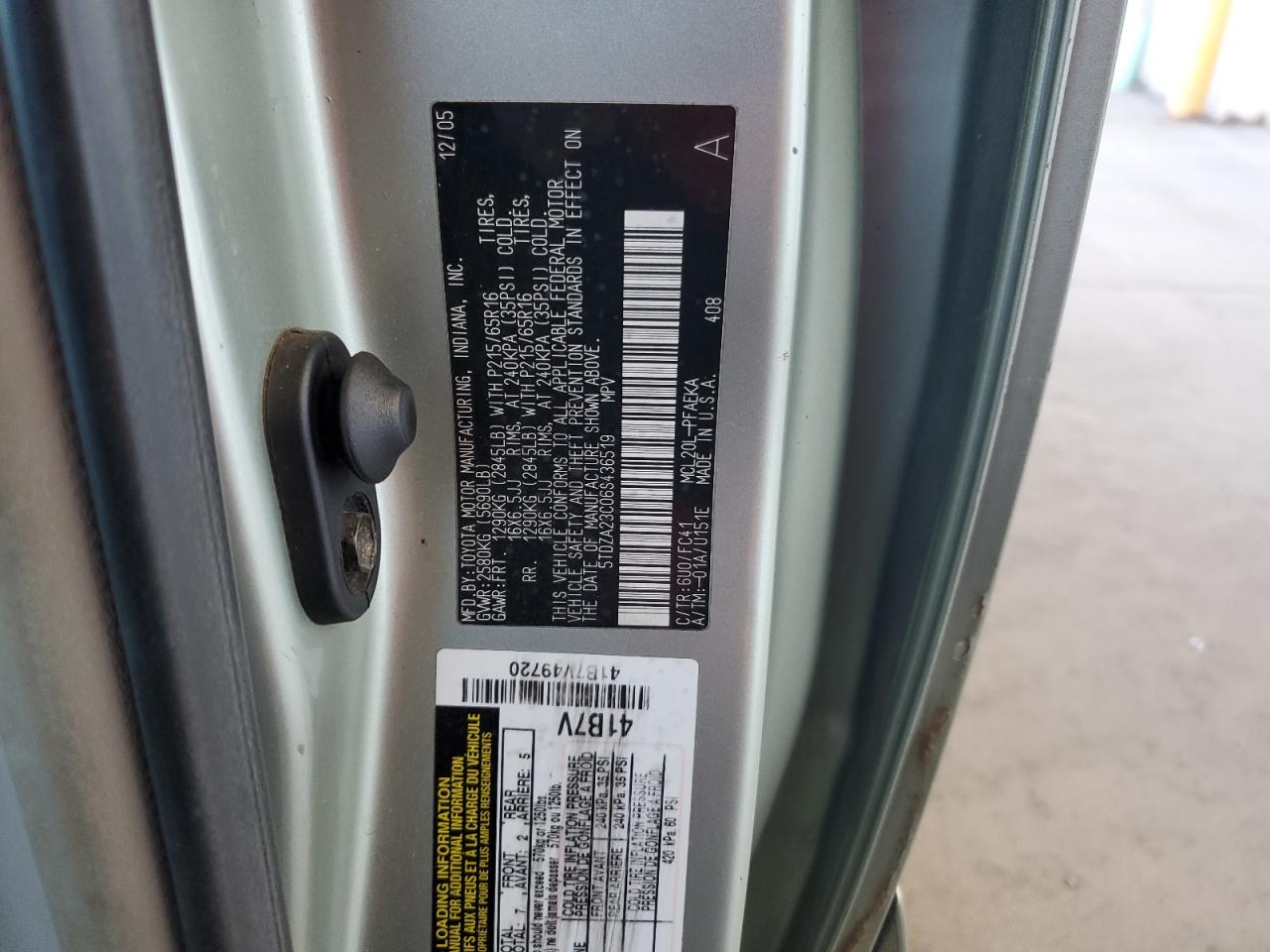 2006 Toyota Sienna - Image 14