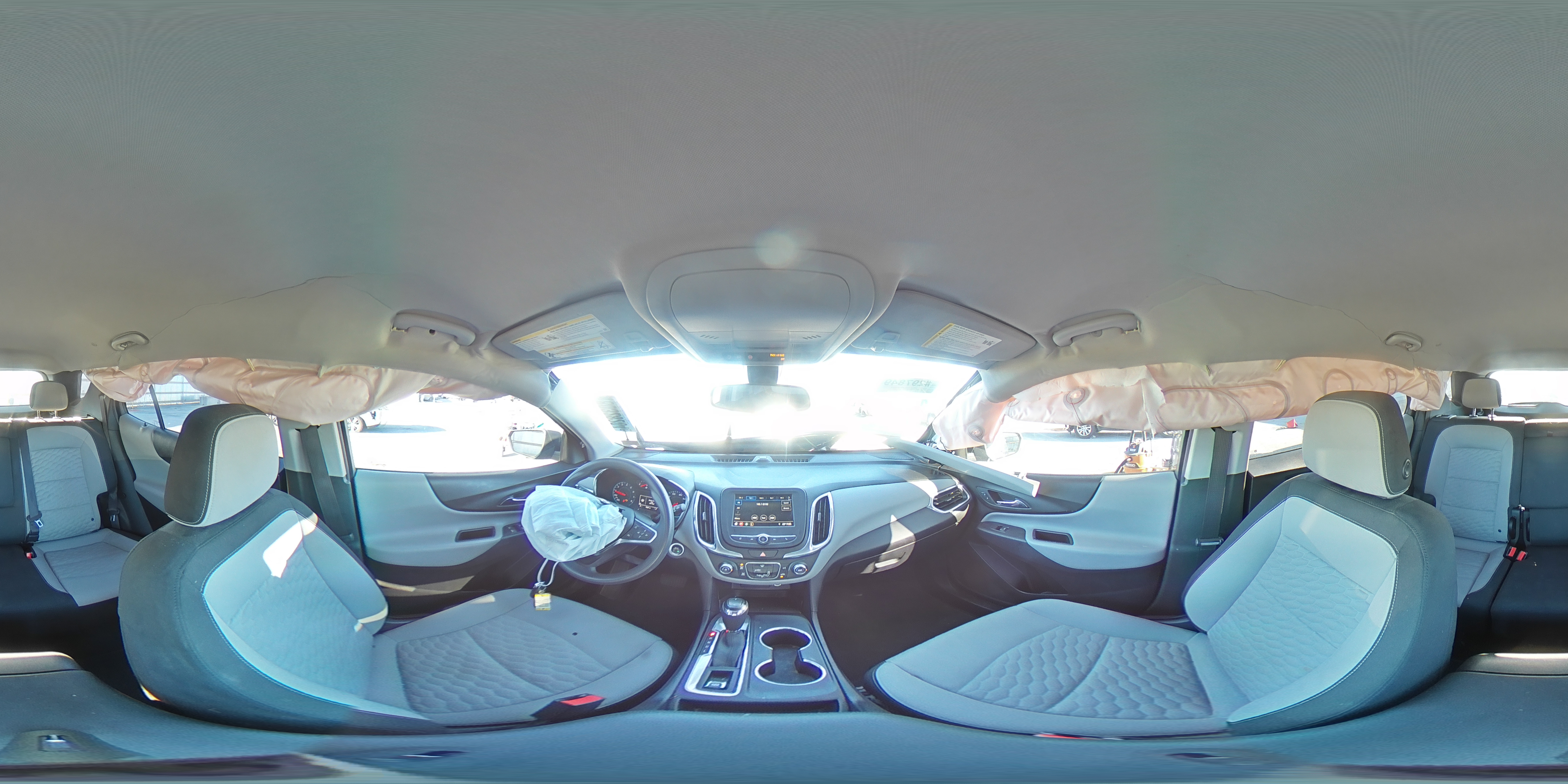 2019 Chevrolet Equinox - Image 14