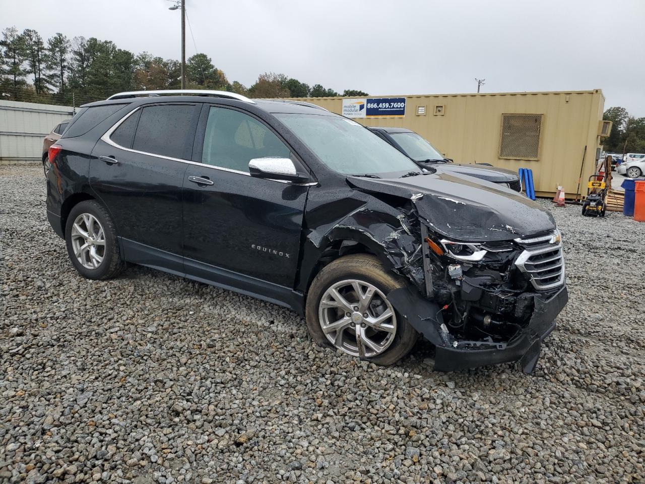 2020 Chevrolet Equinox - Image 4