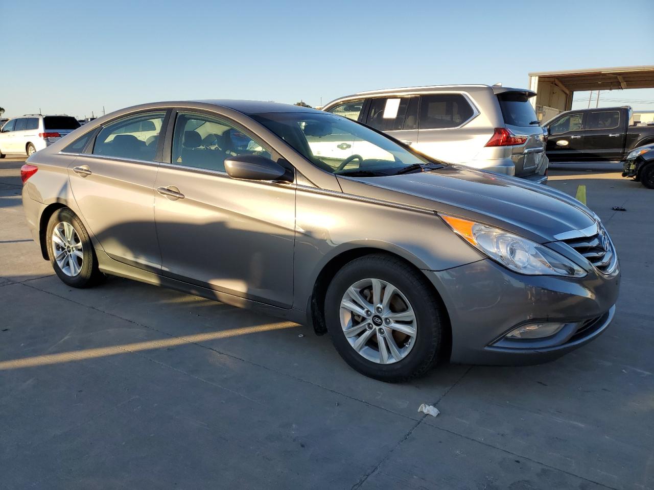 2013 Hyundai Sonata - Image 4