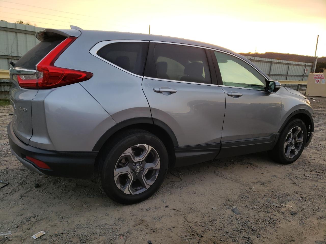 2018 Honda CR-V - Image 3