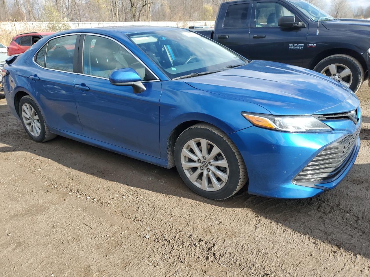 2019 Toyota Camry - Image 4