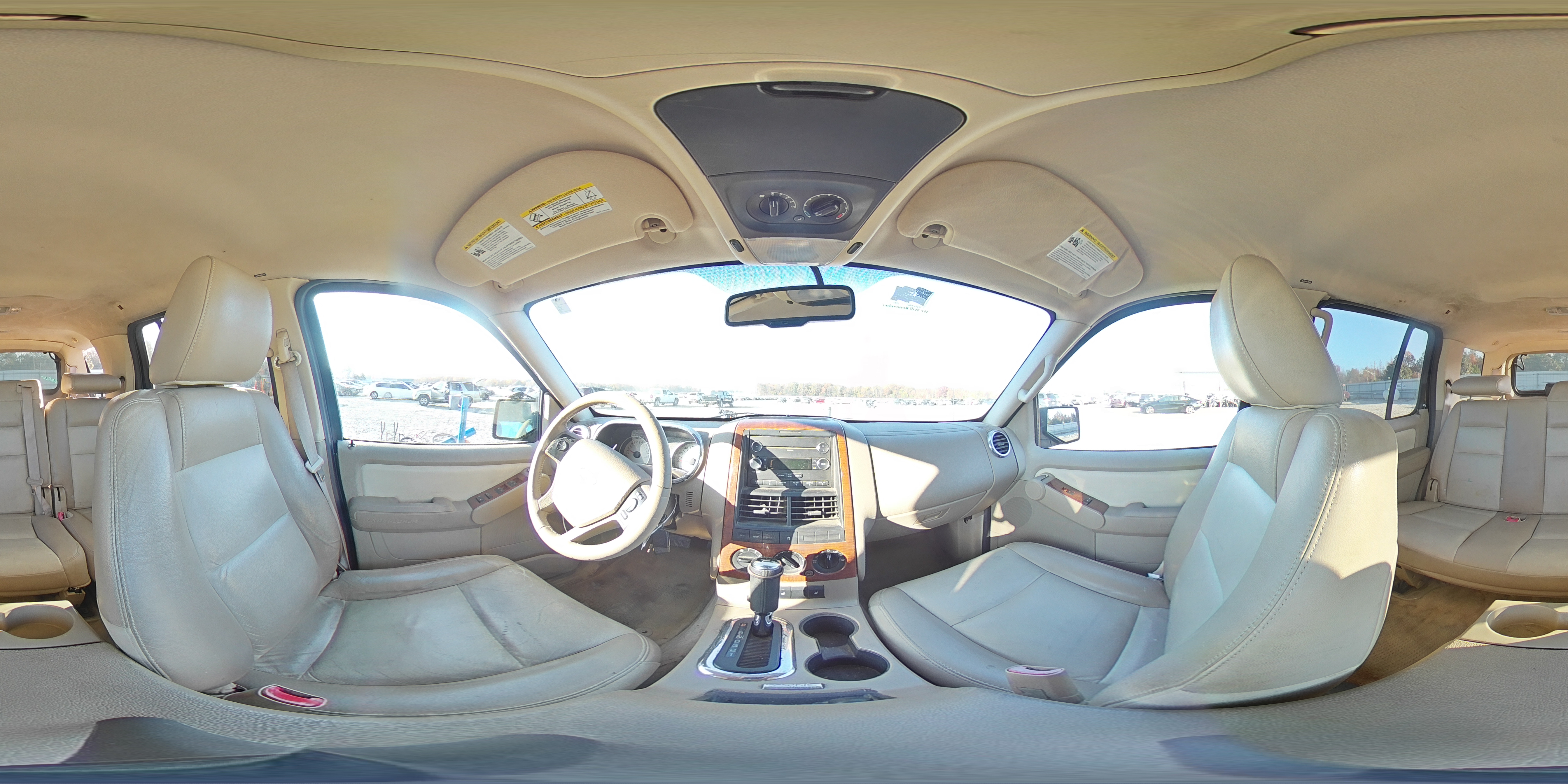 2010 Ford Explorer - Image 13