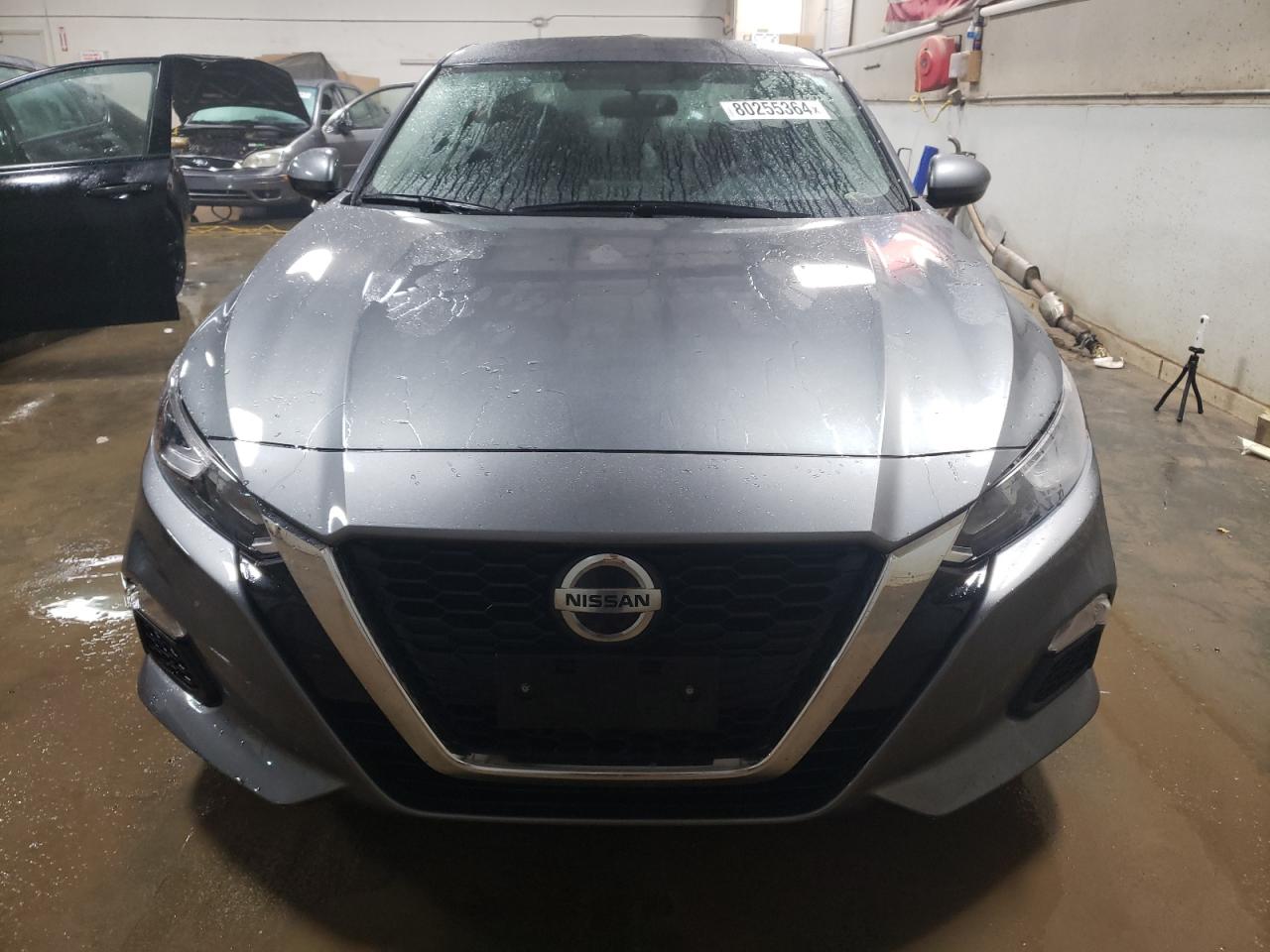 2020 Nissan Altima - Image 5
