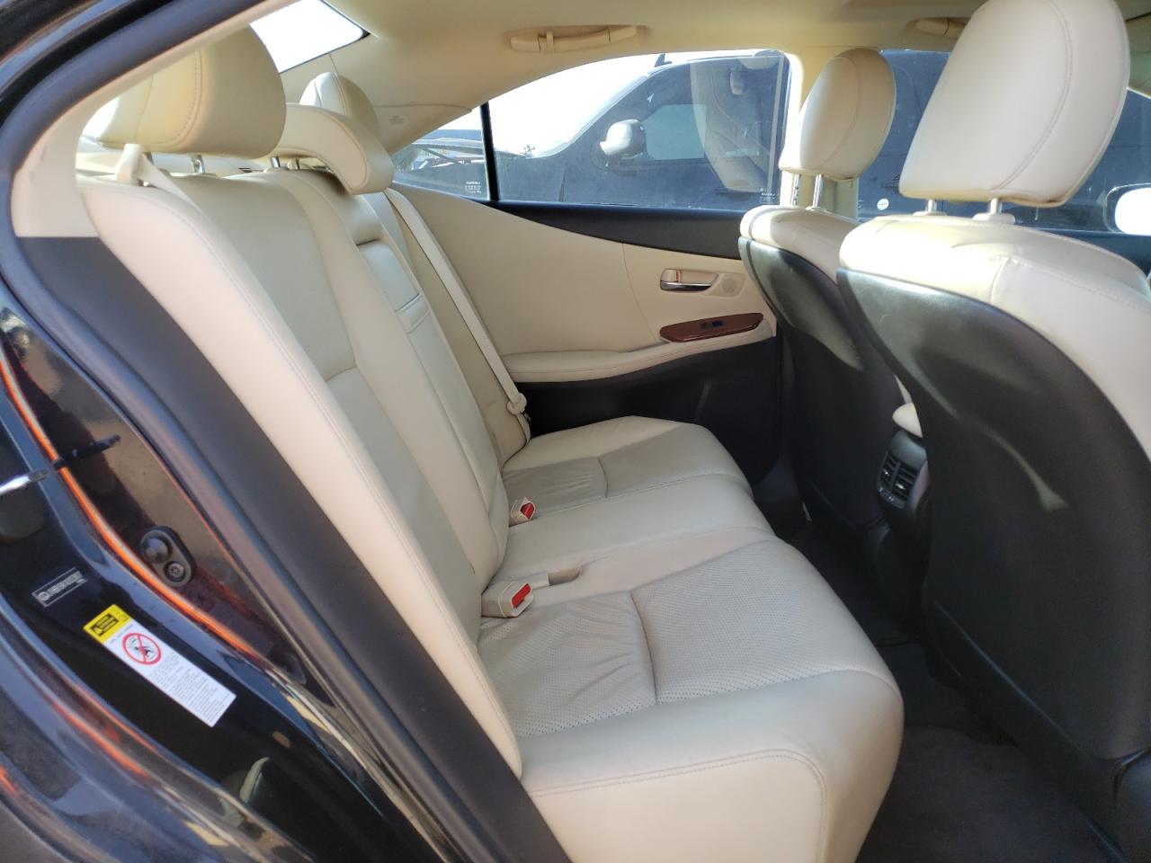 2010 Lexus HS - Image 10