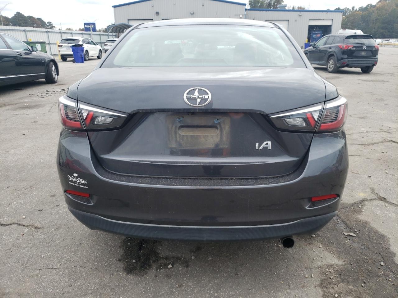 VIN 3MYDLBZV9GY126622 2016 TOYOTA SCION no.6